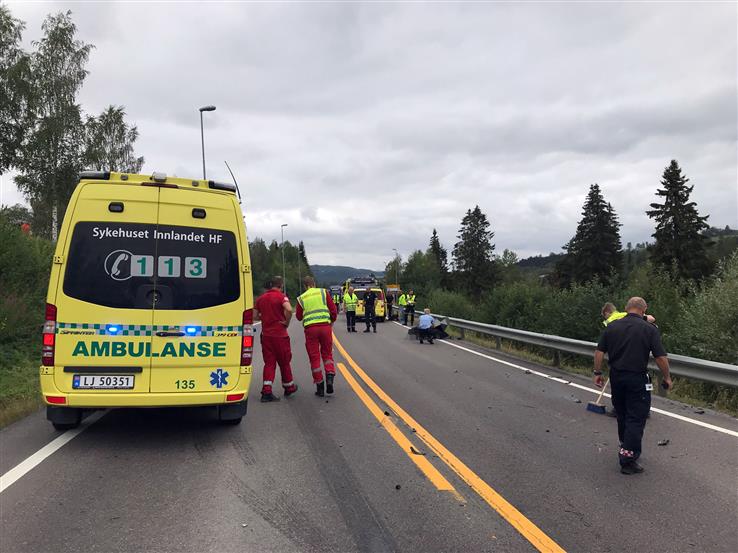 Politiet har jobbet på stedet. (Foto: Torbjørn Aurvåg).